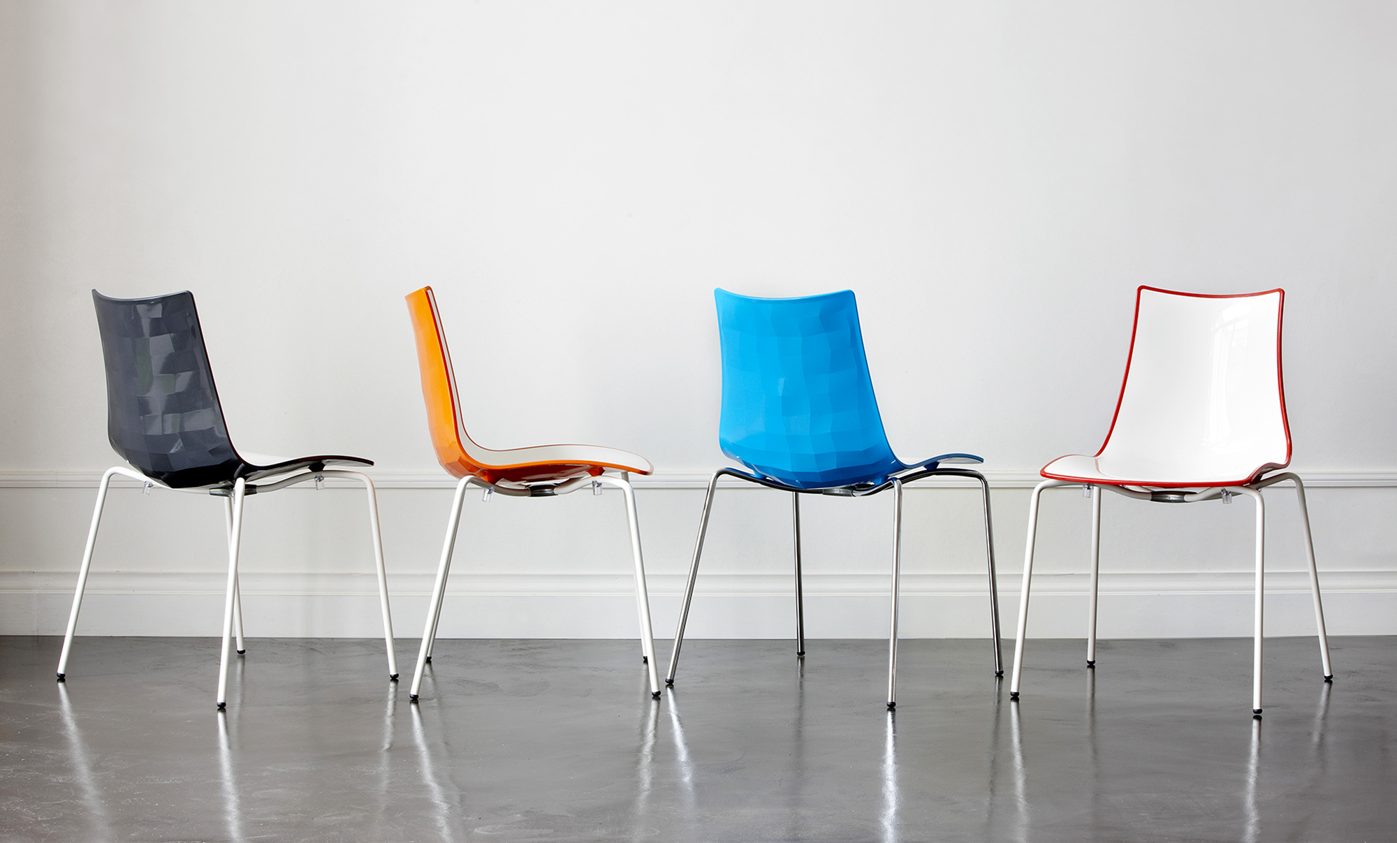 スキャブ社 チェア zebra bicolore /イタリア製